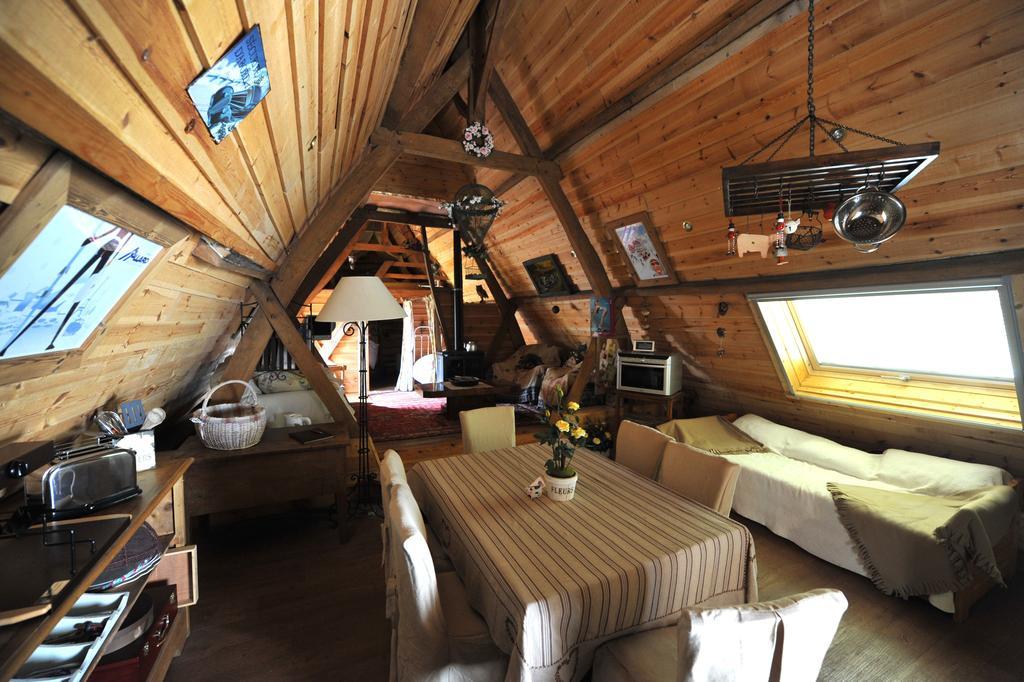 Enquin-les-Mines La Ferme Des Templiers De Flechinelle B&B 객실 사진